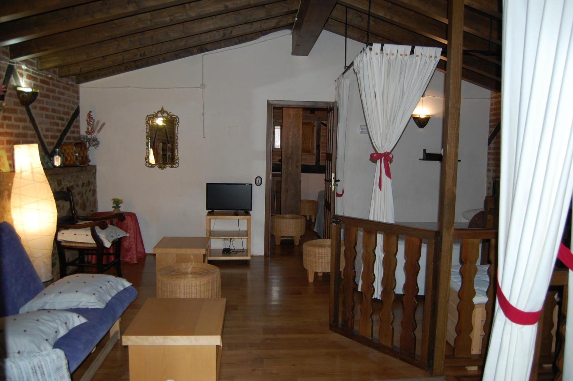 Apartamentos Rurales Tia Josefa Торнавацас Екстериор снимка