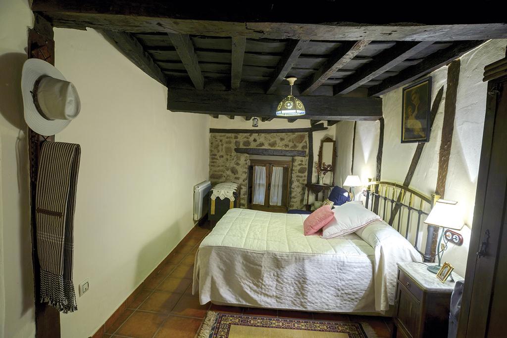 Apartamentos Rurales Tia Josefa Торнавацас Екстериор снимка